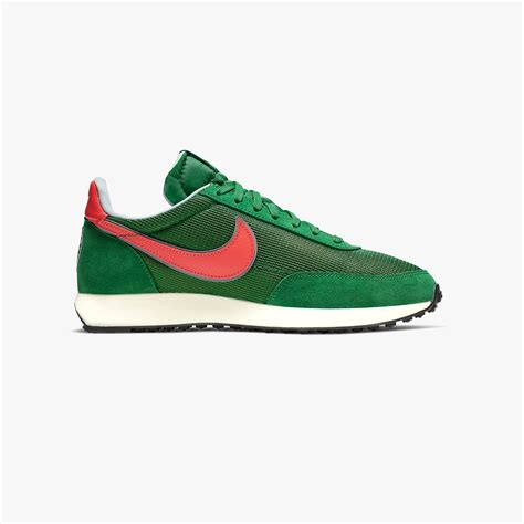 Nike stranger things tailwind 79